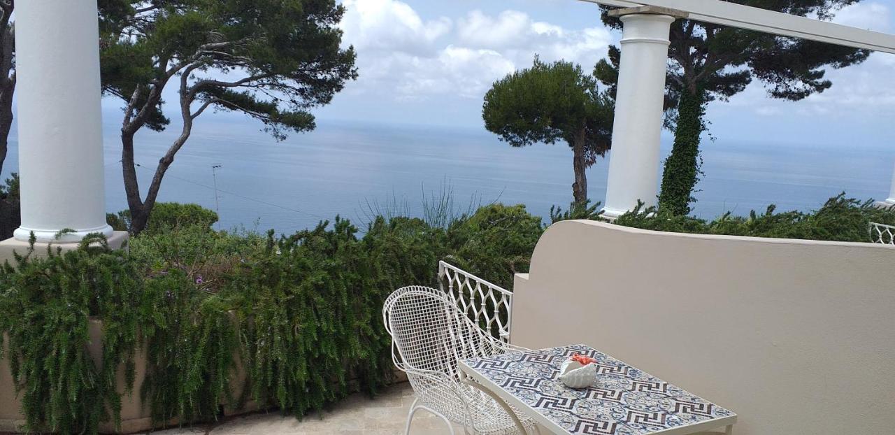 Deluxe Double or Twin Room Sea View