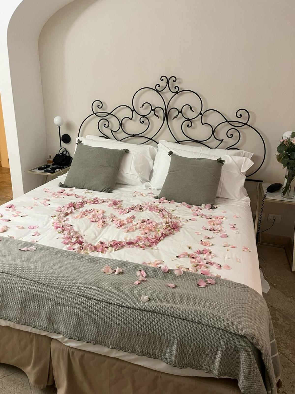 Deluxe Double or Twin Room Sea View